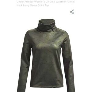 NEW UNDER ARMOUR WOMENS SMALL COLD‎ WEATHER CAMO FUNNEL NECK SWEATER NEW $80.00!